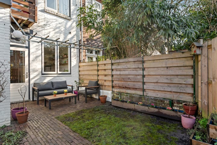 Photo 3 of Johannes Uitenbogaertstraat 42