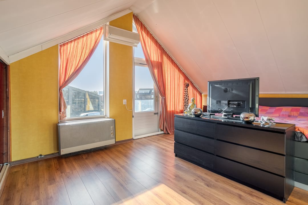 Foto 17 van Barneveldsestraat 1