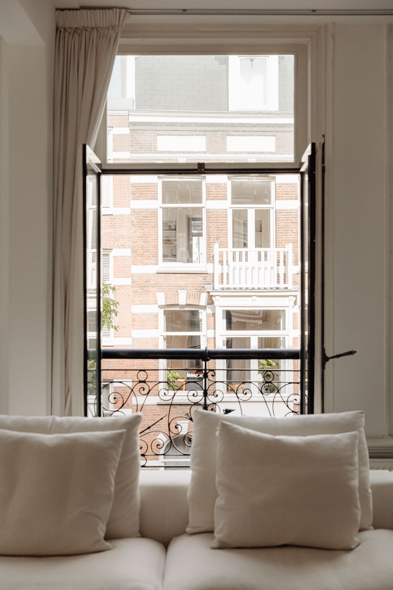 Charming 129 m² Apartment with Roof Terrace in Popular Oud-West — 13