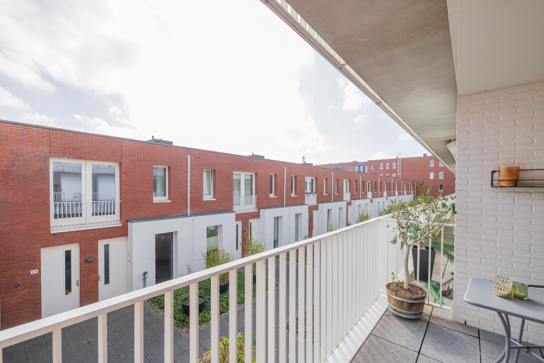 Foto 15 van Raaks 28-H