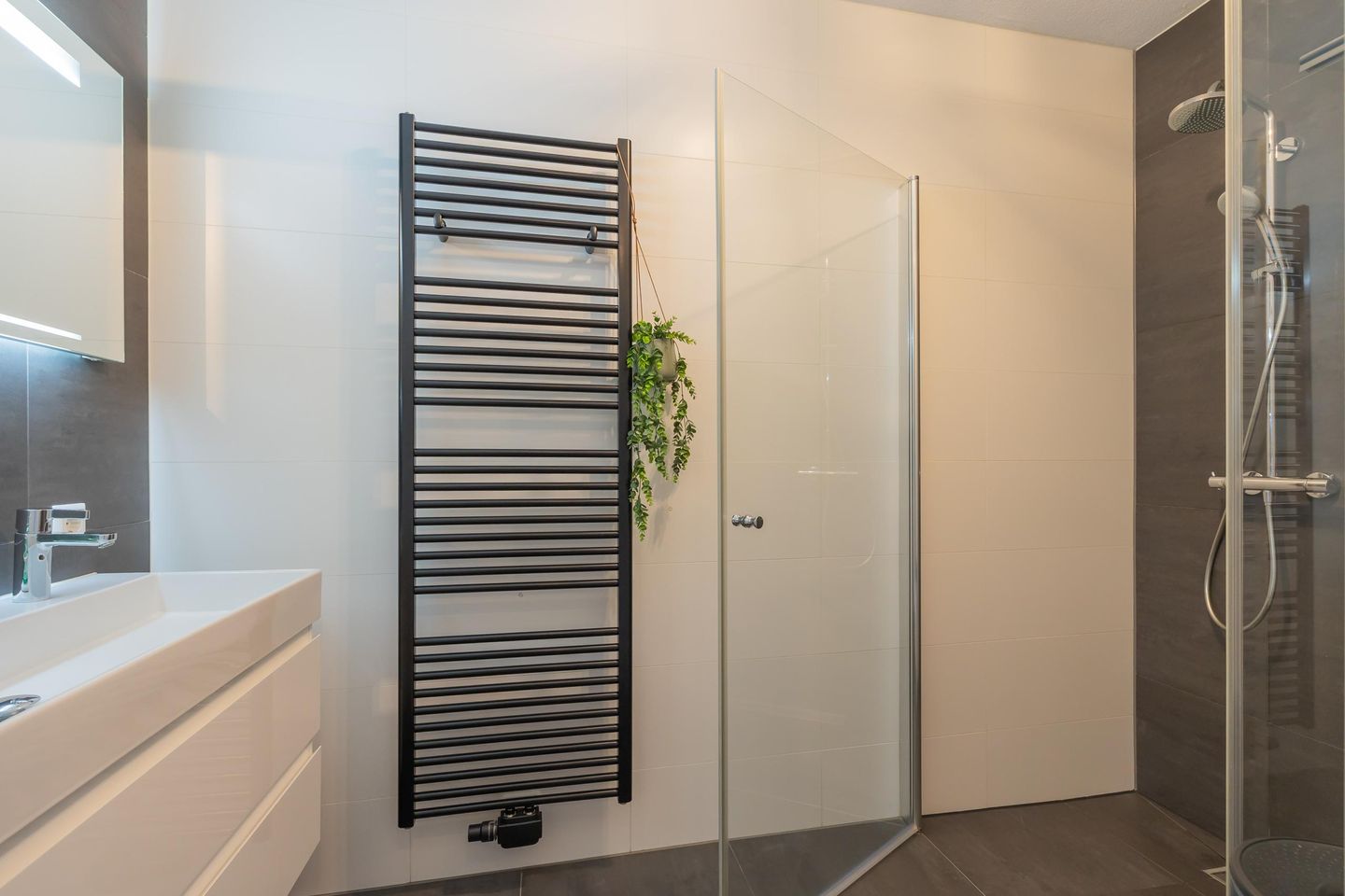 Foto 20 van Raaks 28-H