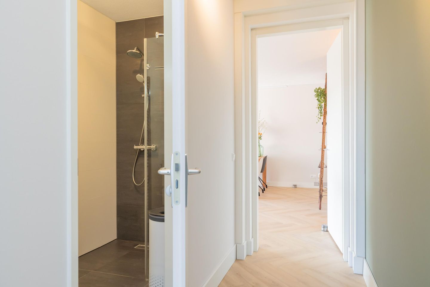 Foto 19 van Raaks 28-H