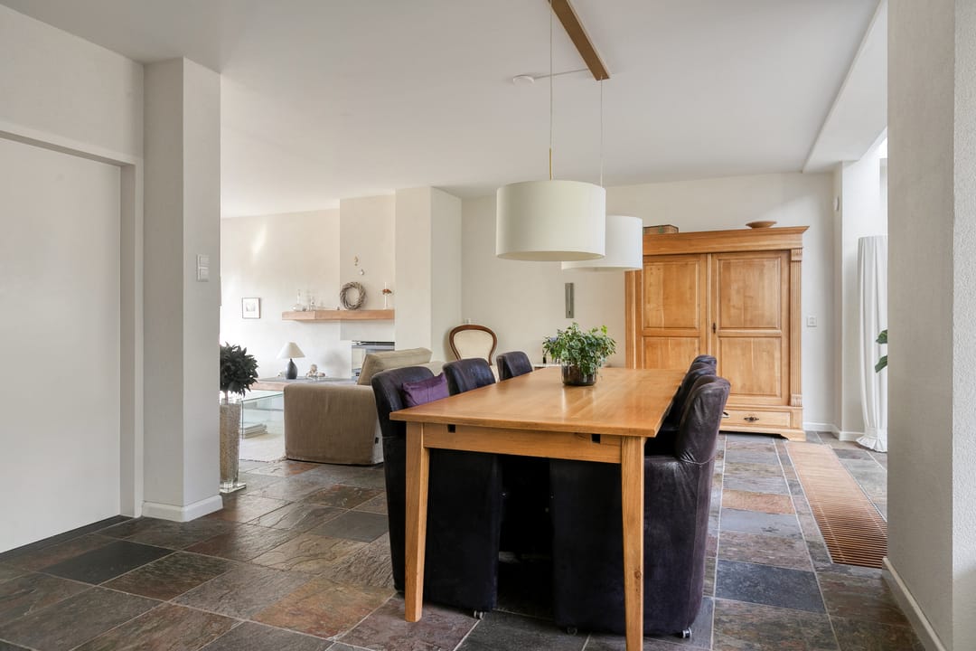 Spacious Semi-Detached House with Sunroom and Five Bedrooms in Quiet Nuenen Location — 14