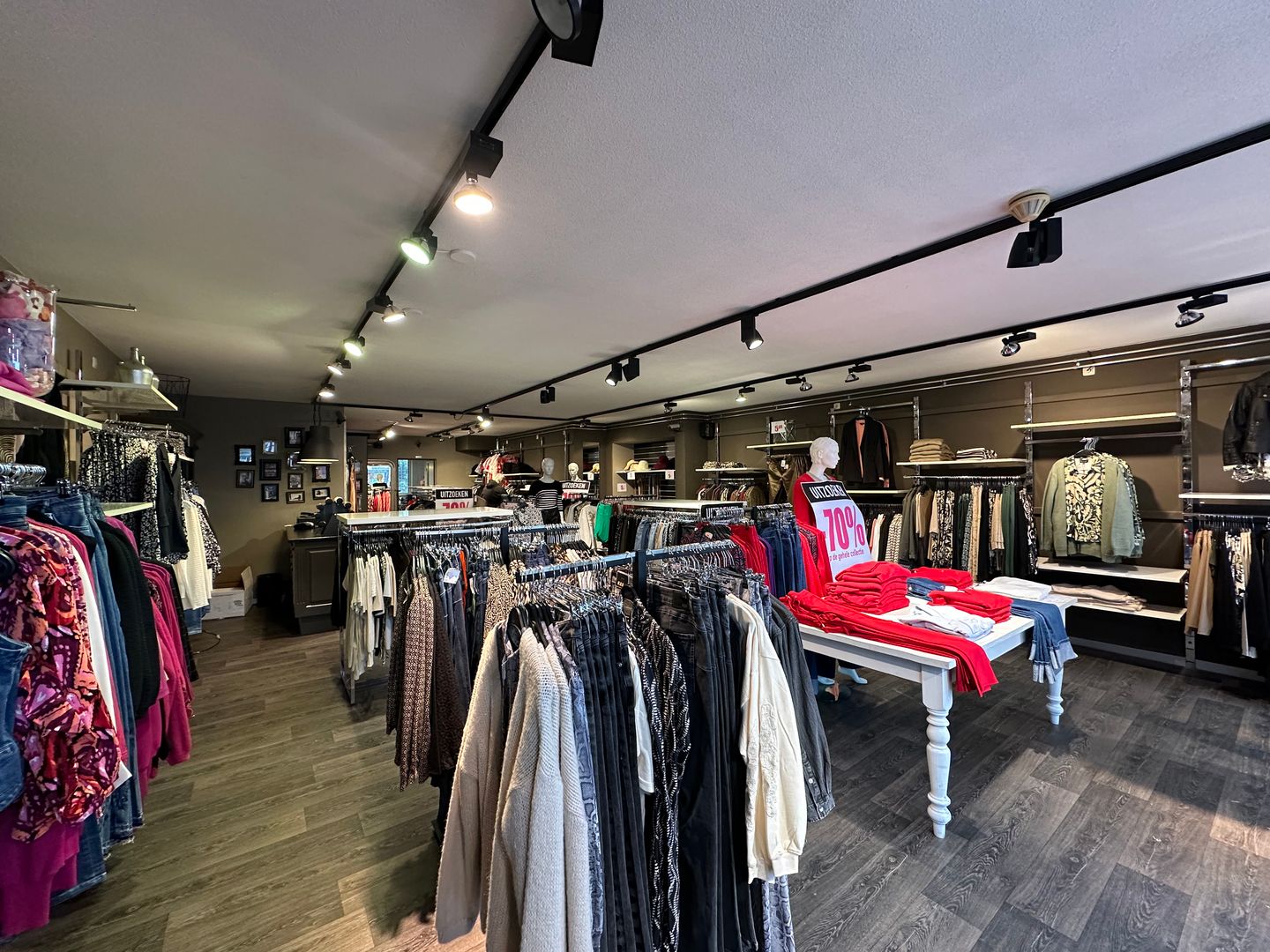 View photo 5 of Heerestraat 48