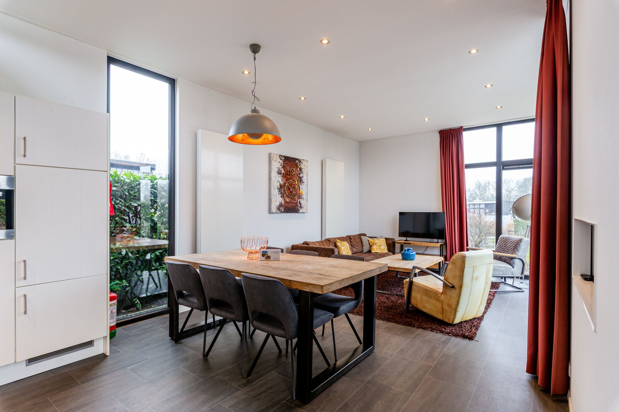 3-bedroom freehold villa in Halfweg — photo 3 of 5
