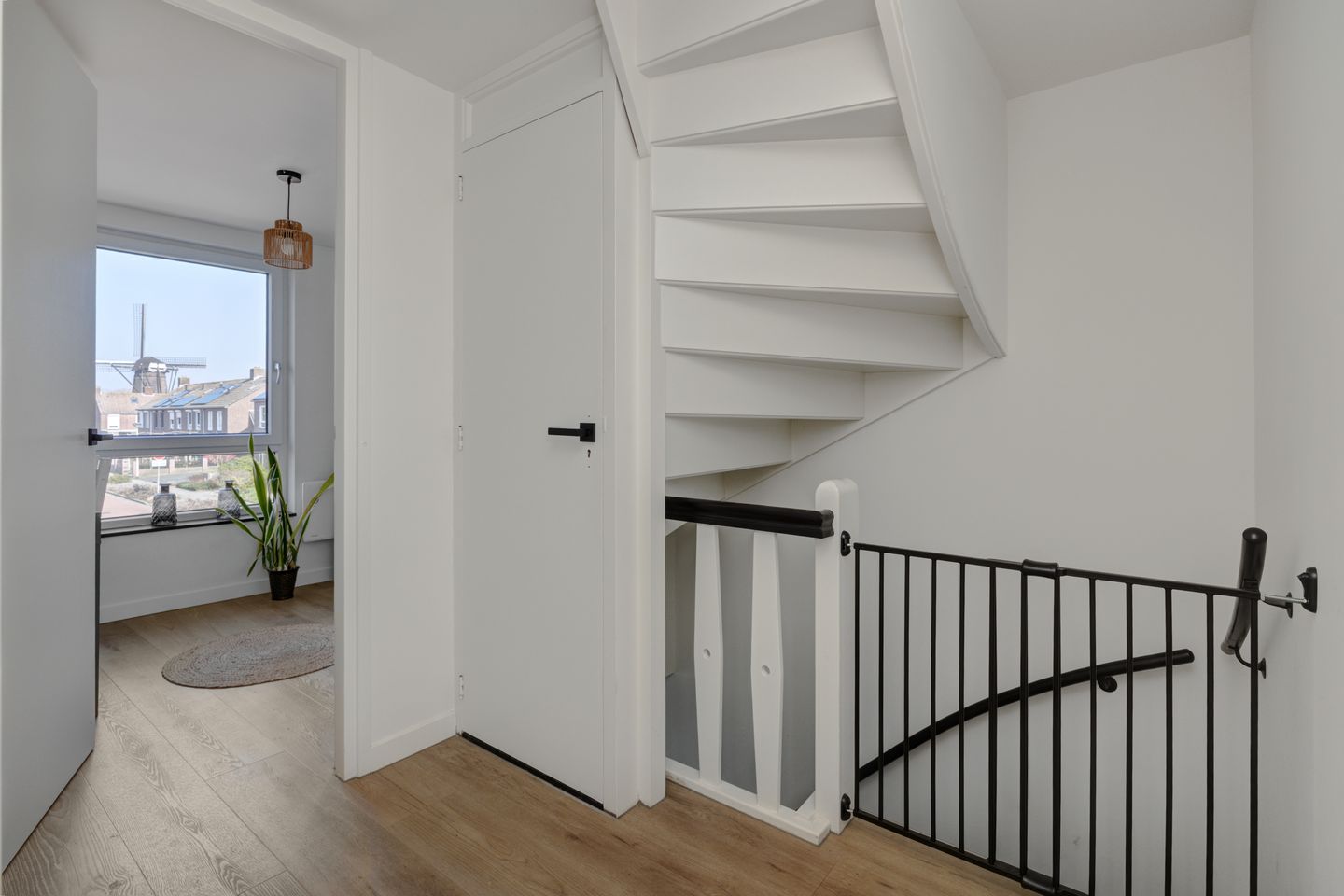 Photo 19 of Utrechtstraat 18