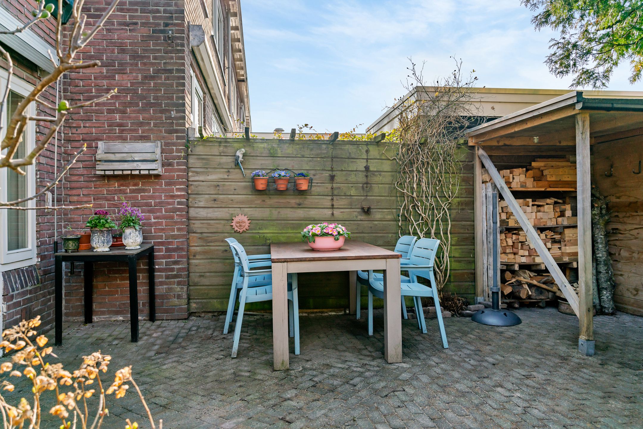 Photo 21 of Raafstraat 43