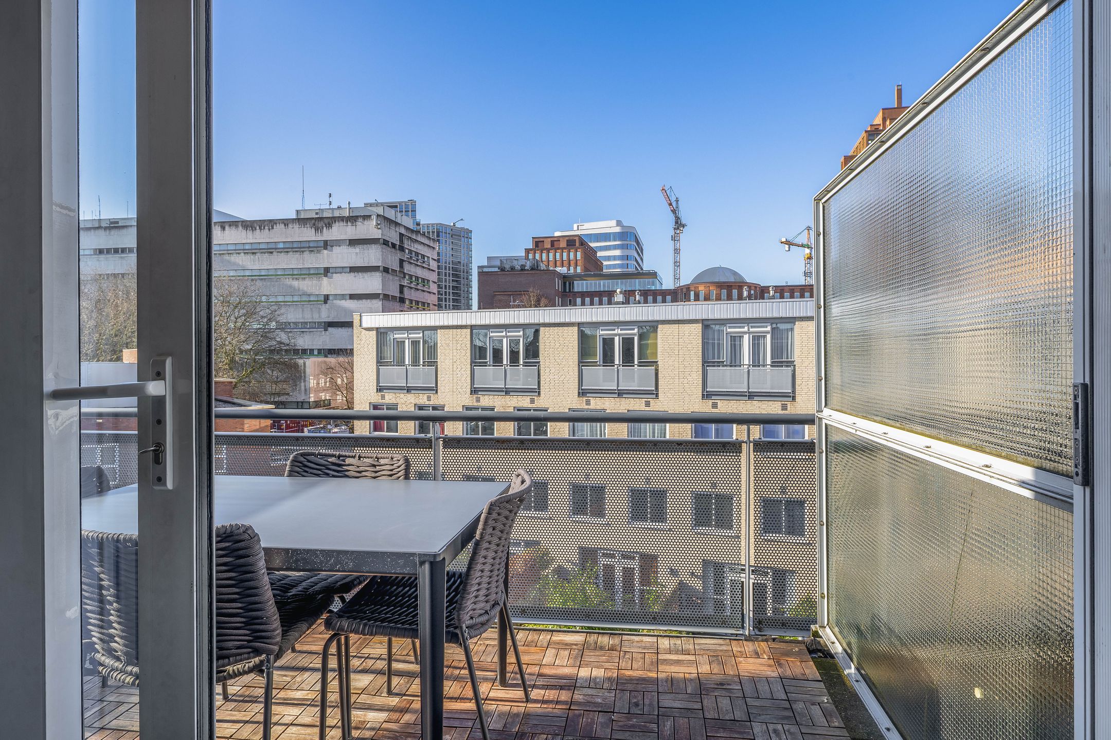 Photo 36 of Amalia van Solmsstraat 1-P