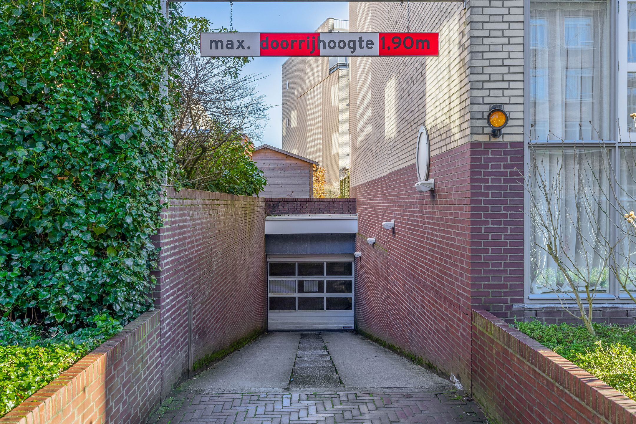 Photo 42 of Amalia van Solmsstraat 1-P