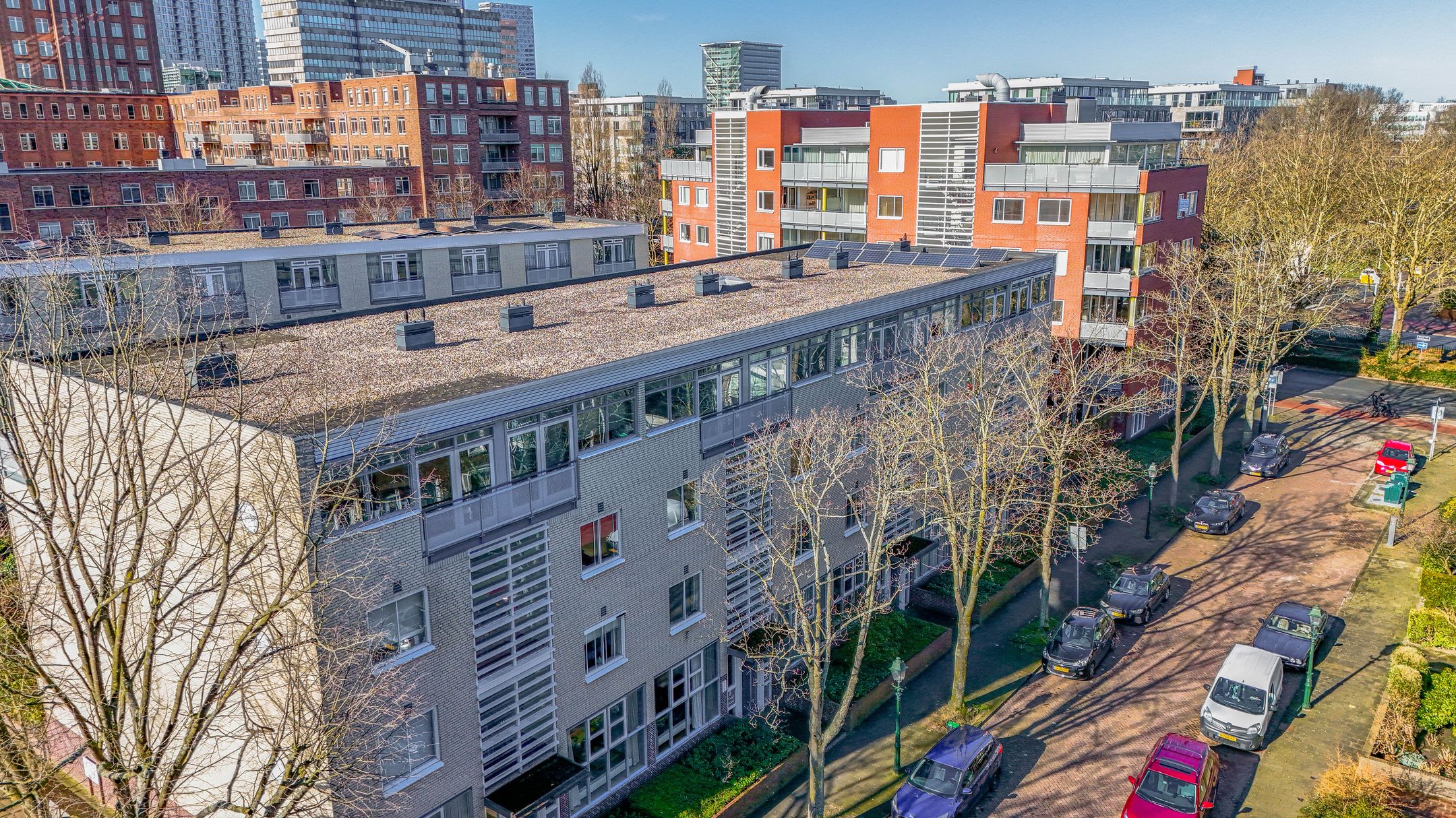 Photo 51 of Amalia van Solmsstraat 1-P