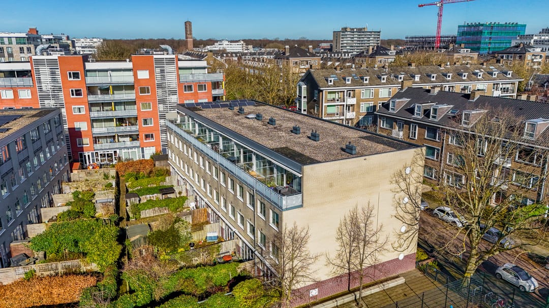 Photo 52 of Amalia van Solmsstraat 1-P