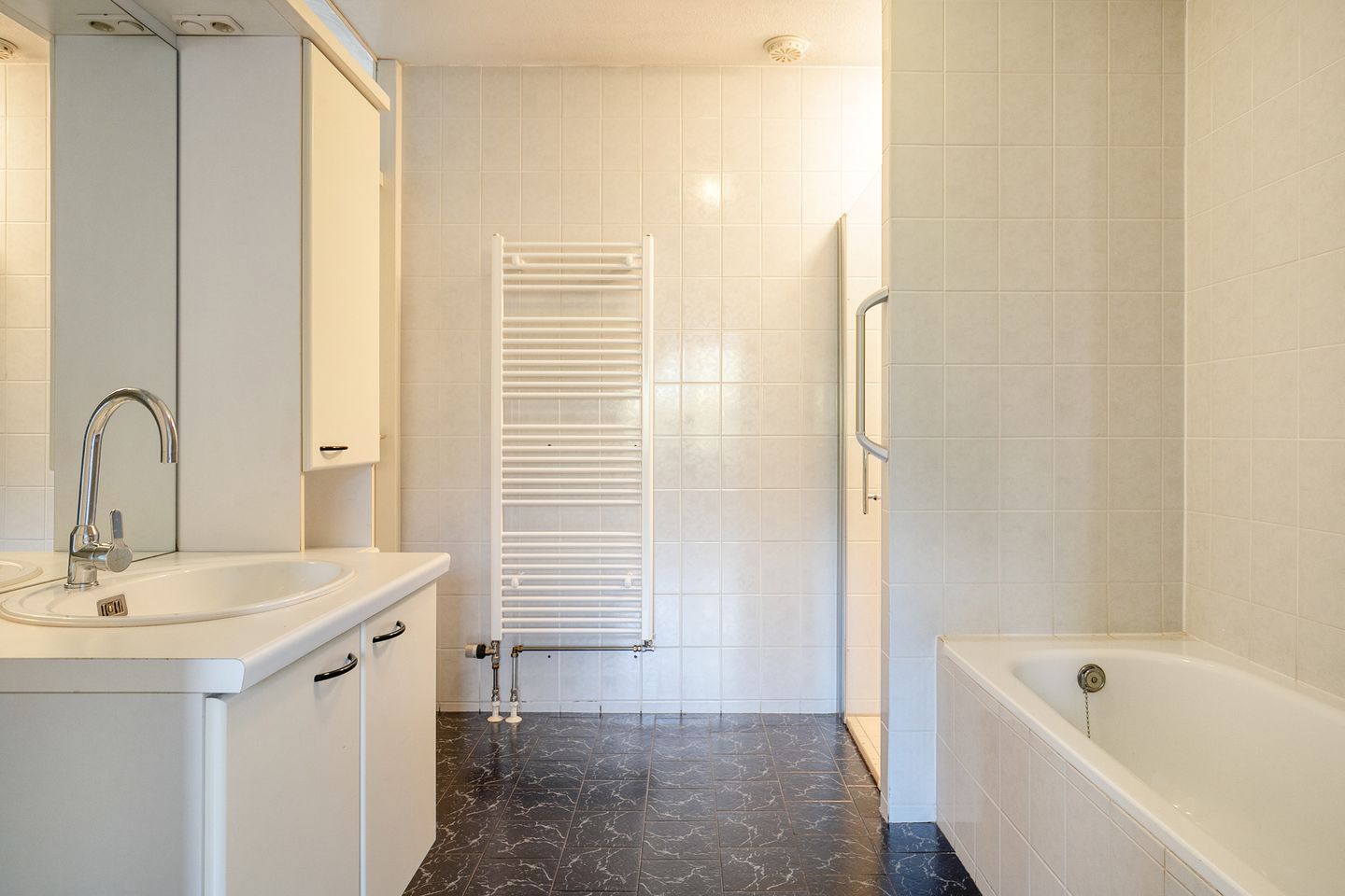 Foto 5 van Kinderdijkstraat 1