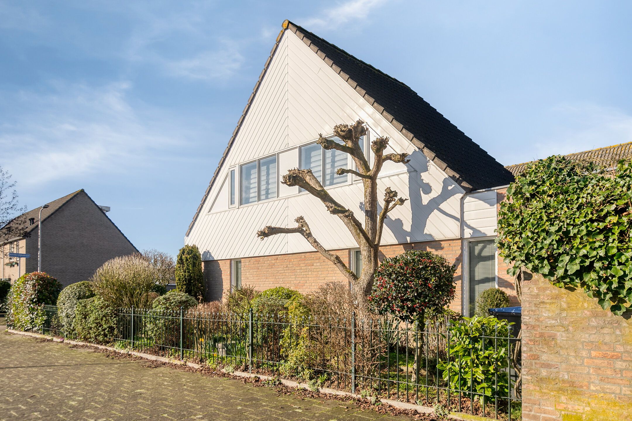 Foto 42 van Kinderdijkstraat 1