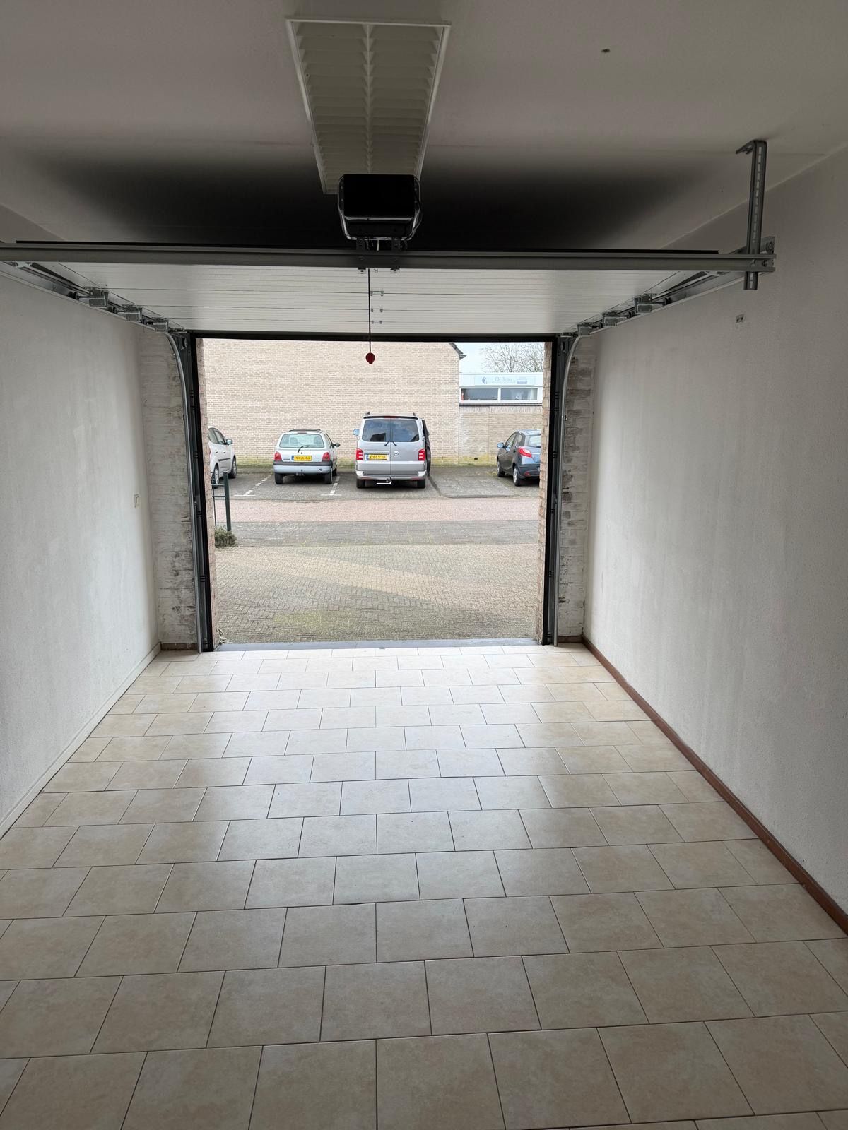 Foto 44 van Kinderdijkstraat 1