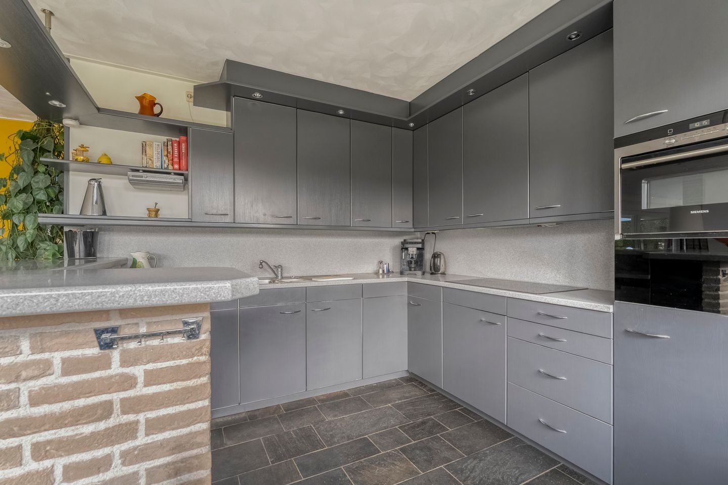 Foto 20 van Bornerbroeksestraat 457-F