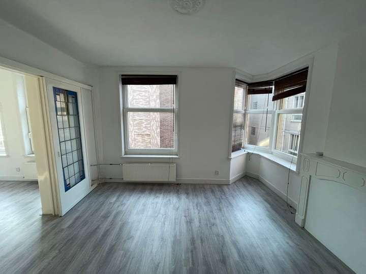 Foto 2 van Nirwana 10