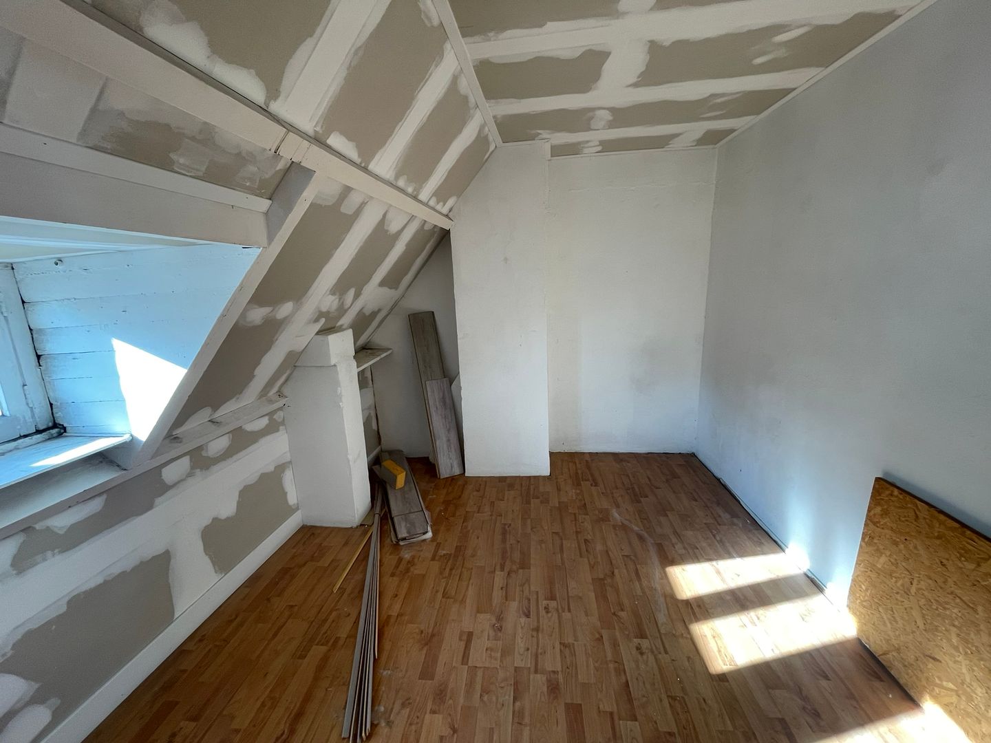 Foto 10 van Nirwana 10