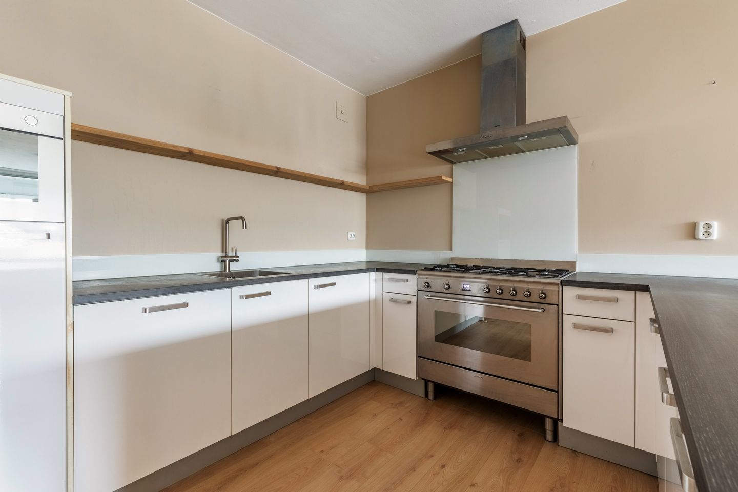 Photo 10 of Neuweg 29-8