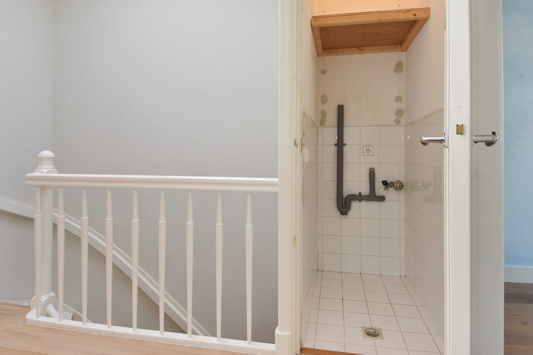 Photo 28 of Van Beverningkstraat 260