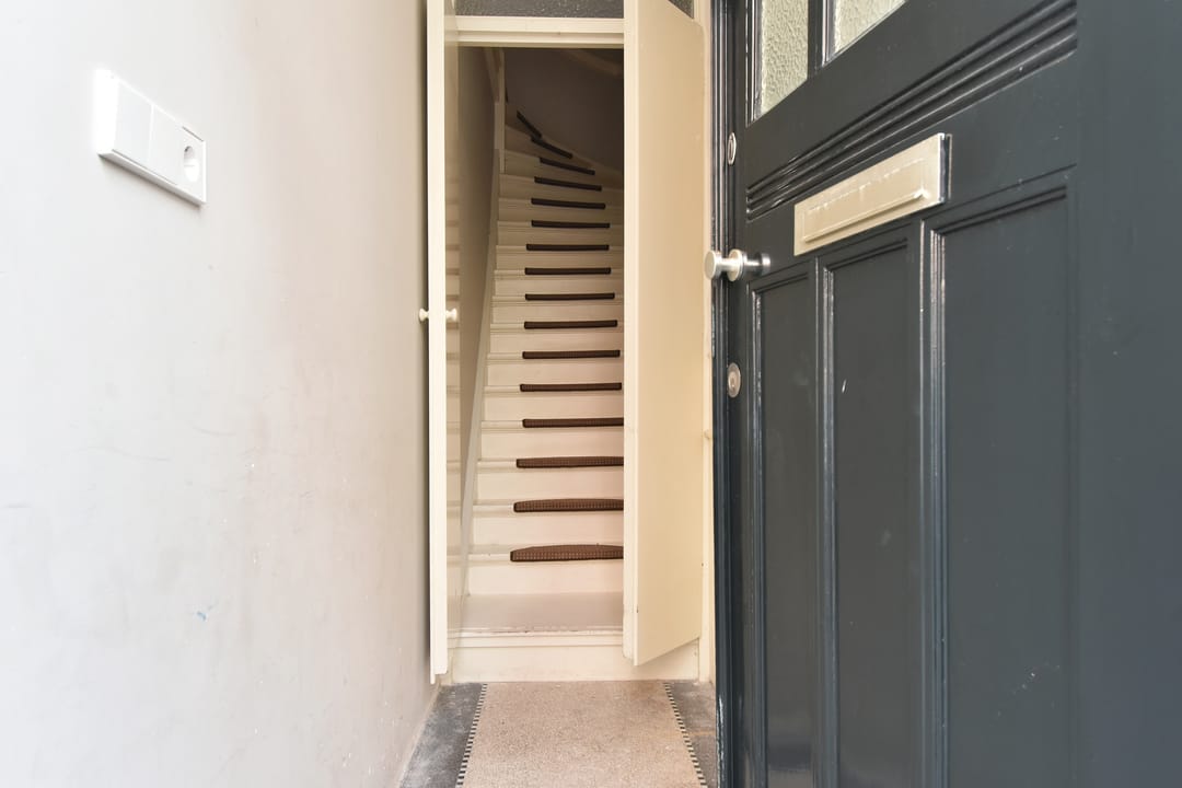 Photo 31 of Van Beverningkstraat 260