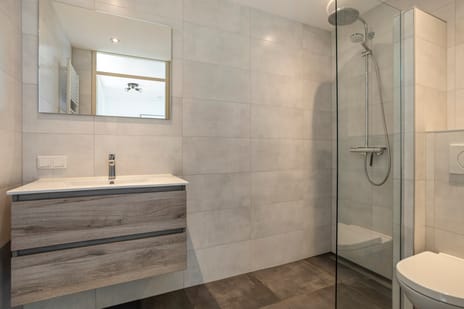 Vicarie 74 tertiary image