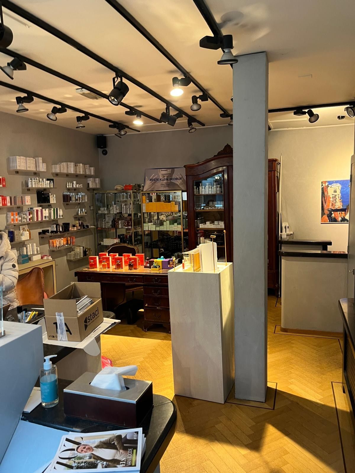 Bekijk foto 2 van Jacob Obrechtstraat 14-H