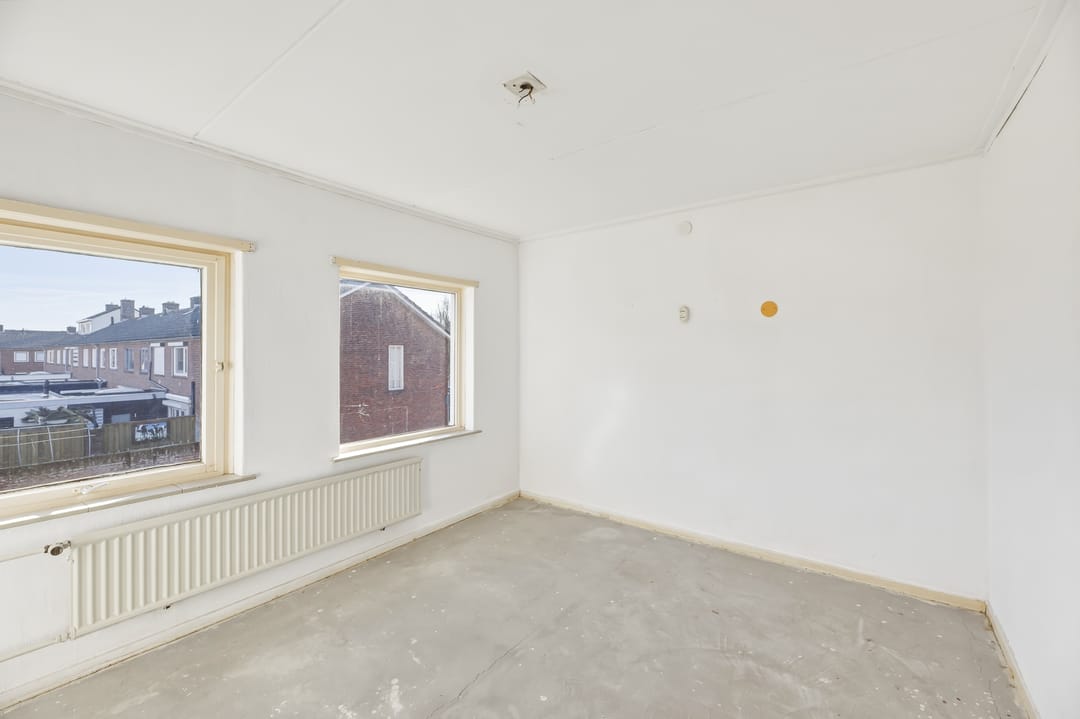 Photo 22 of Prins Hendrikstraat 60