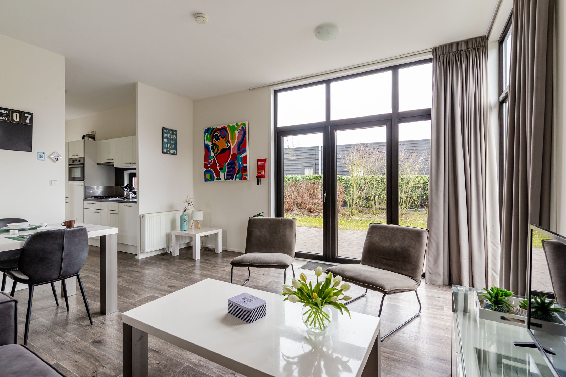 2-bedroom freehold villa in Halfweg — photo 2 of 5