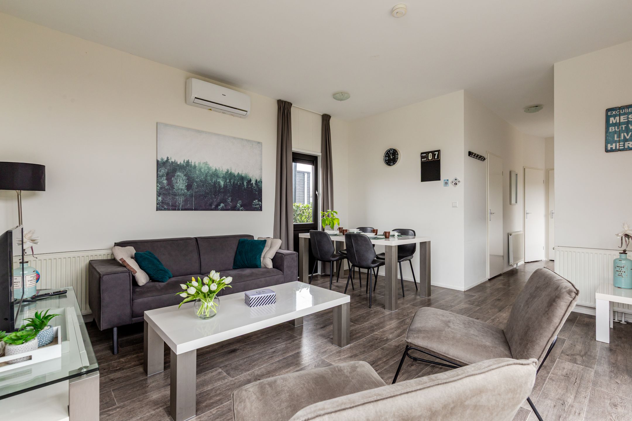 2-bedroom freehold villa in Halfweg — photo 3 of 5