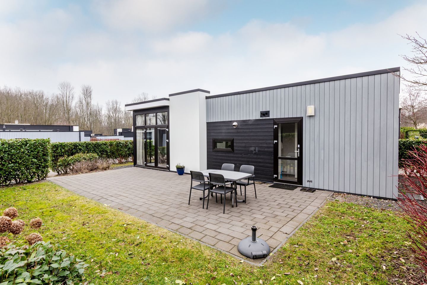 Foto 20 van Zuiderweg 2-R0247