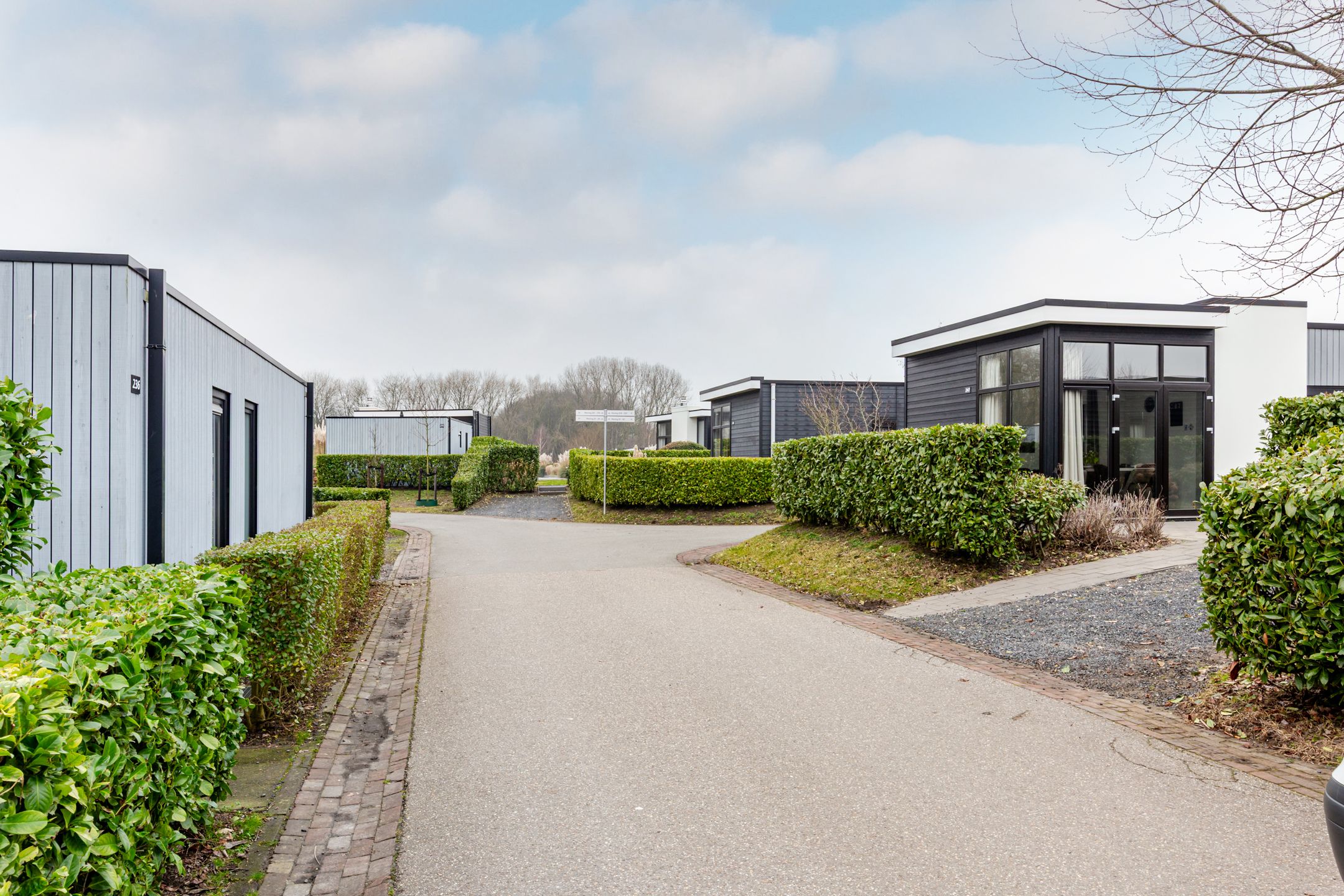 Foto 27 van Zuiderweg 2-R0247