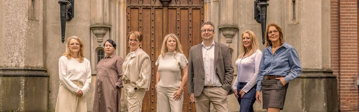 office-banner
