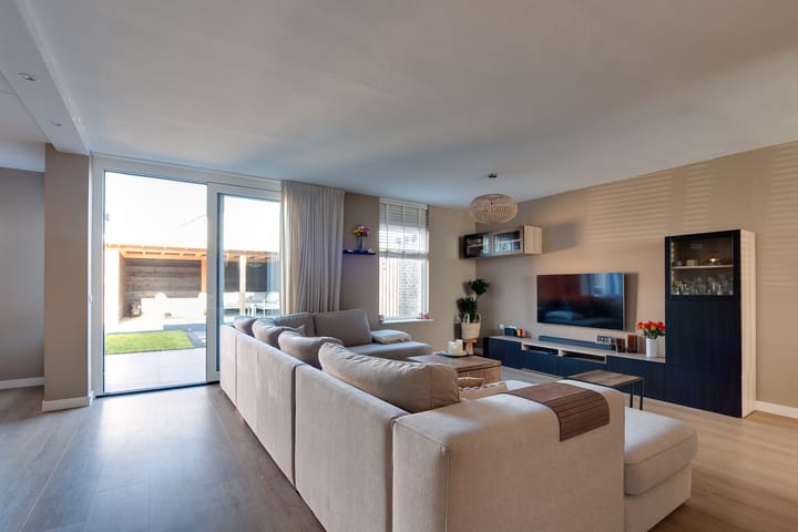 Photo 3 of Diezestraat 16