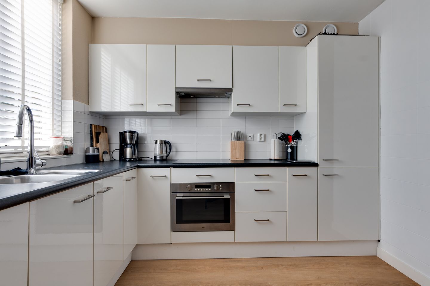 Photo 5 of Diezestraat 16