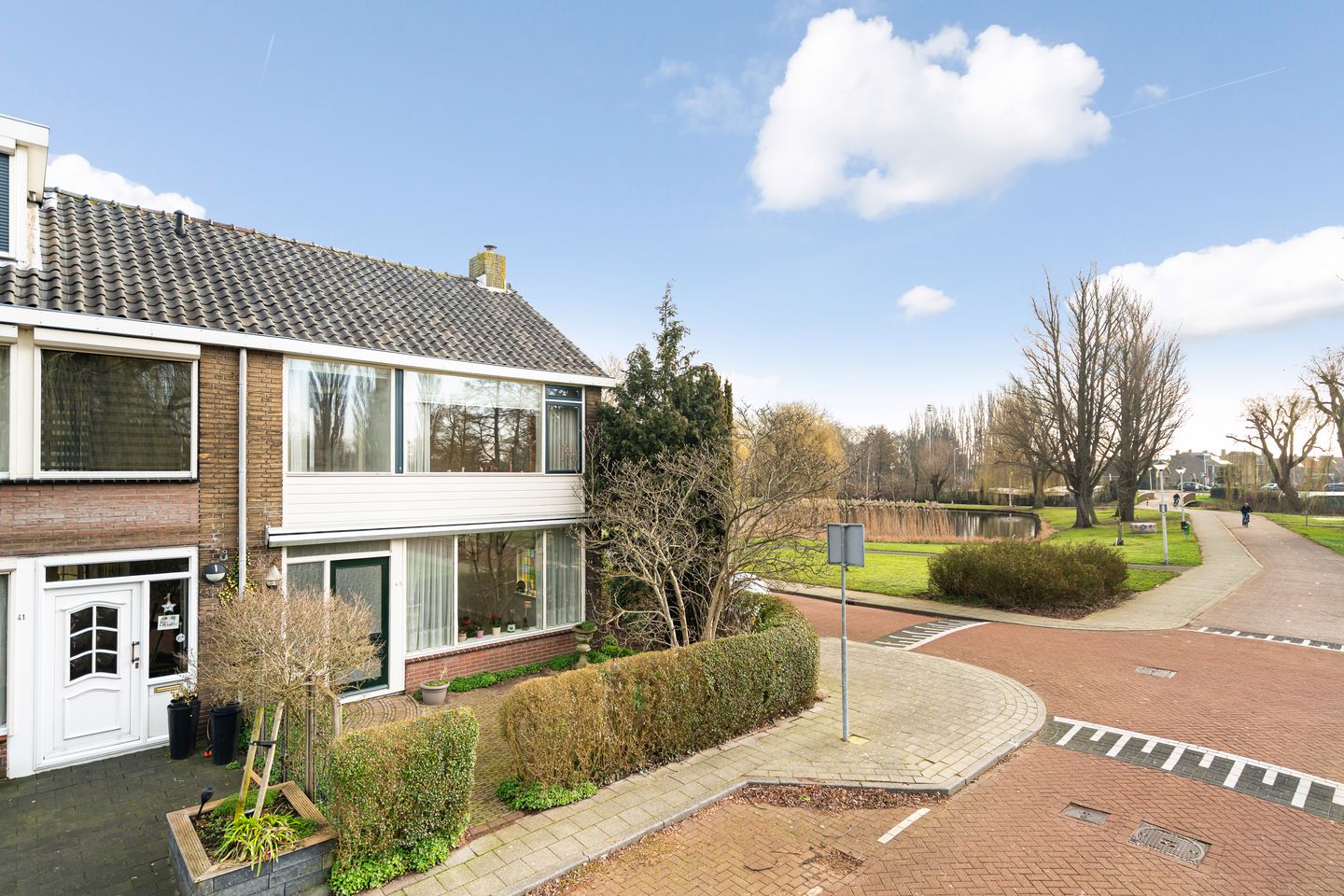 Photo 5 of Swemcoperlaan 43