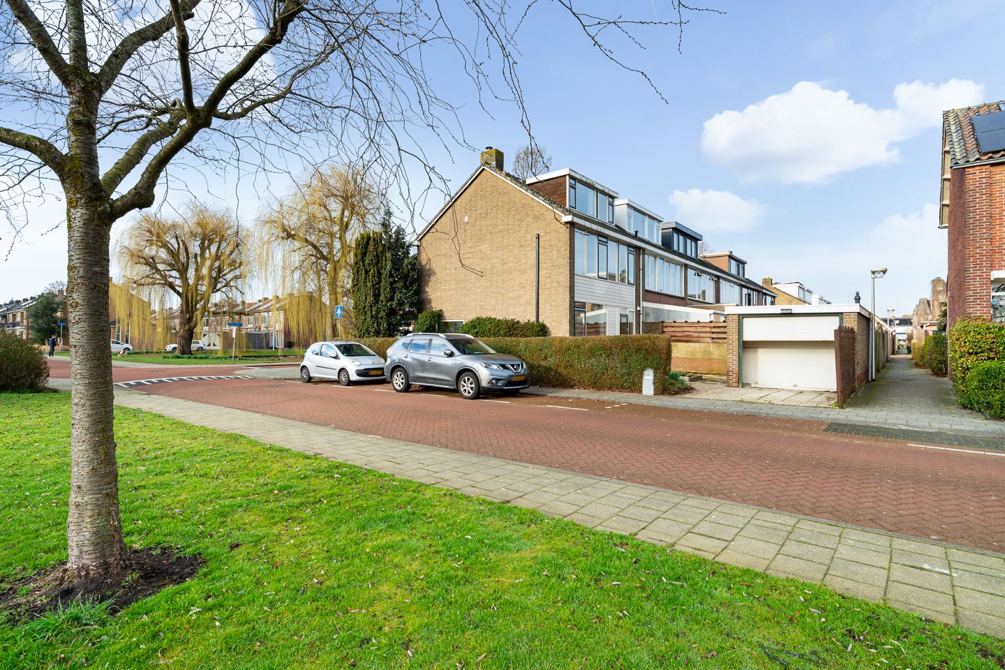 Photo 44 of Swemcoperlaan 43