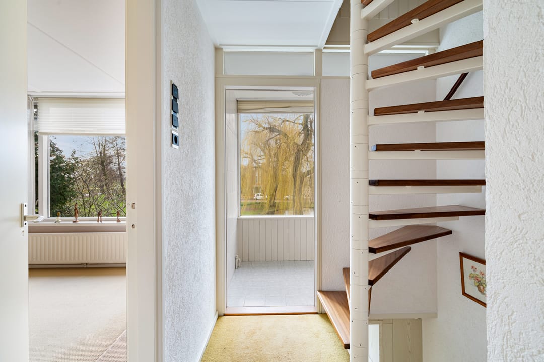 Photo 26 of Swemcoperlaan 43