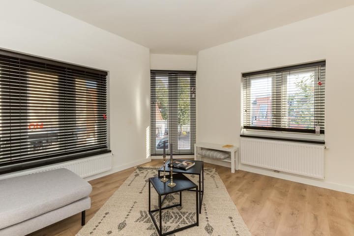 Photo 2 of Iepenlaan 2-A