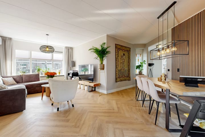 Photo 3 of Kweldergras 5