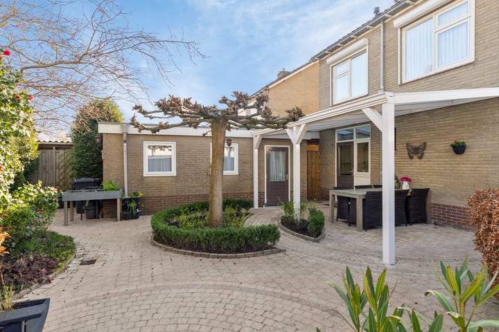 Foto 2 van Burg Herckenrathlaan 26