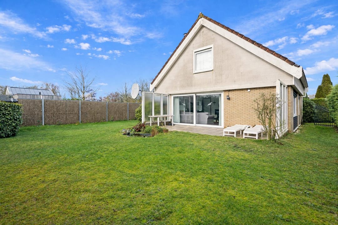 Photo 2 of Molenhoeve 42