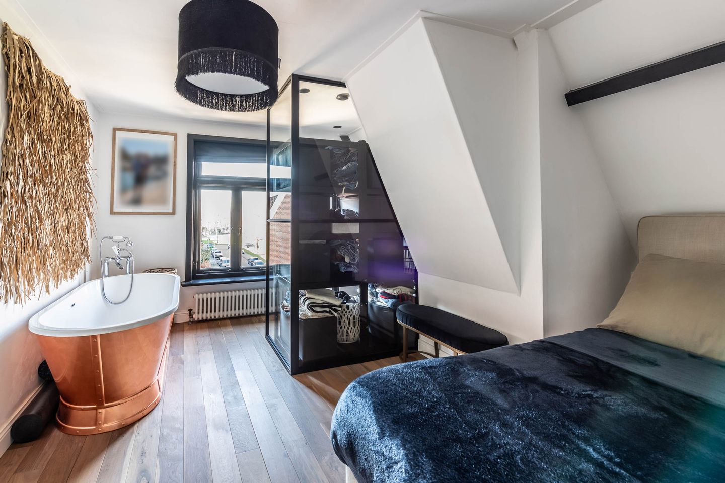 Spacious upper apartment with roof terrace in popular Kleverpark, Haarlem — 23