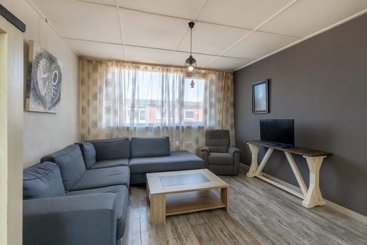 Photo 3 of Willem van de Veldelaan 11