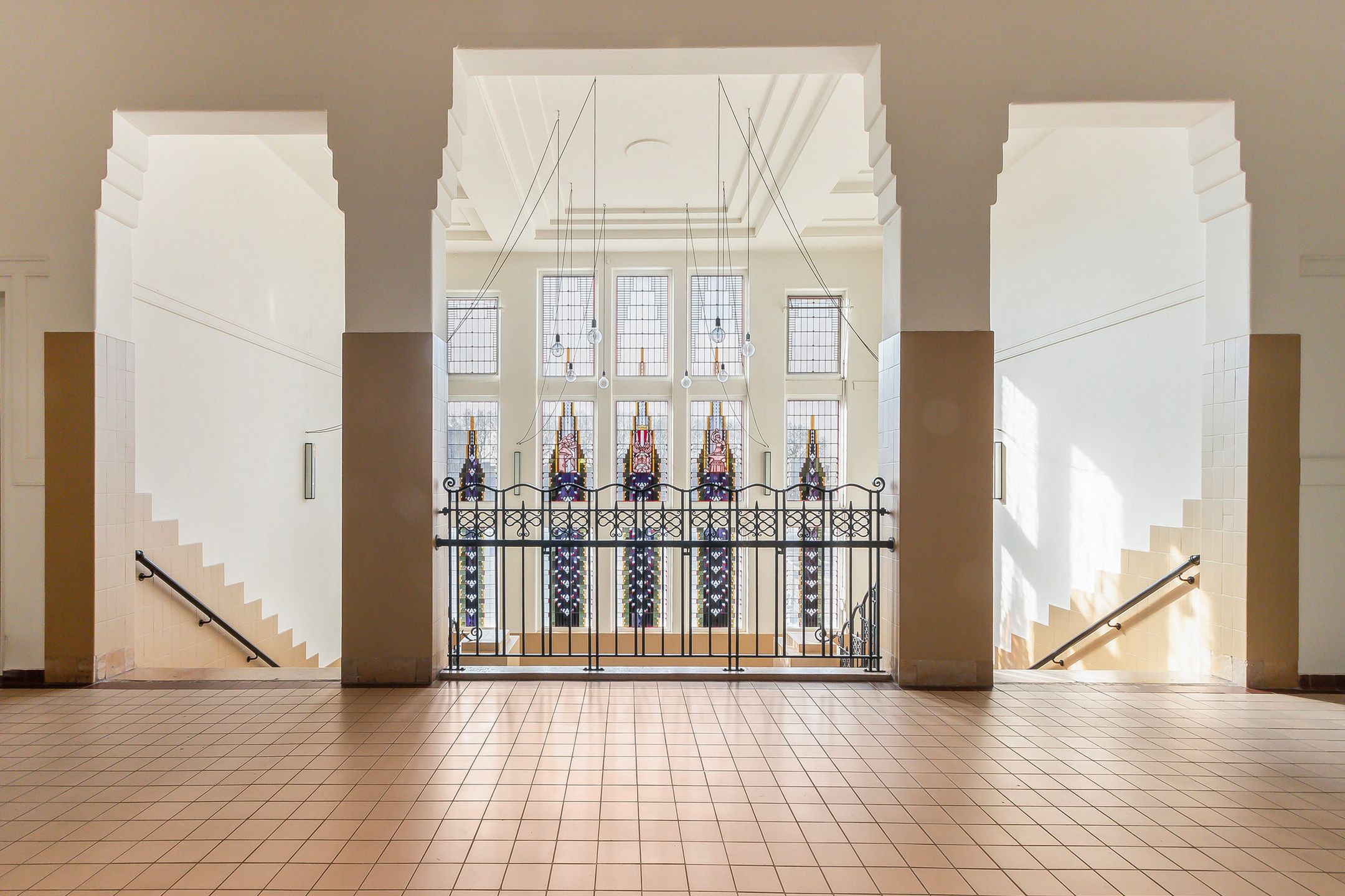 Photo 12 of Reeweg Oost 123-P