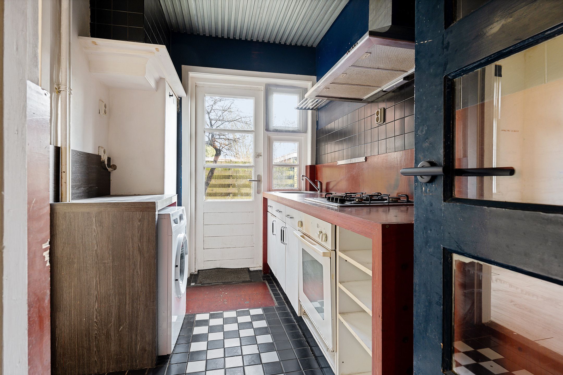 Photo 21 of Diephuisstraat 13