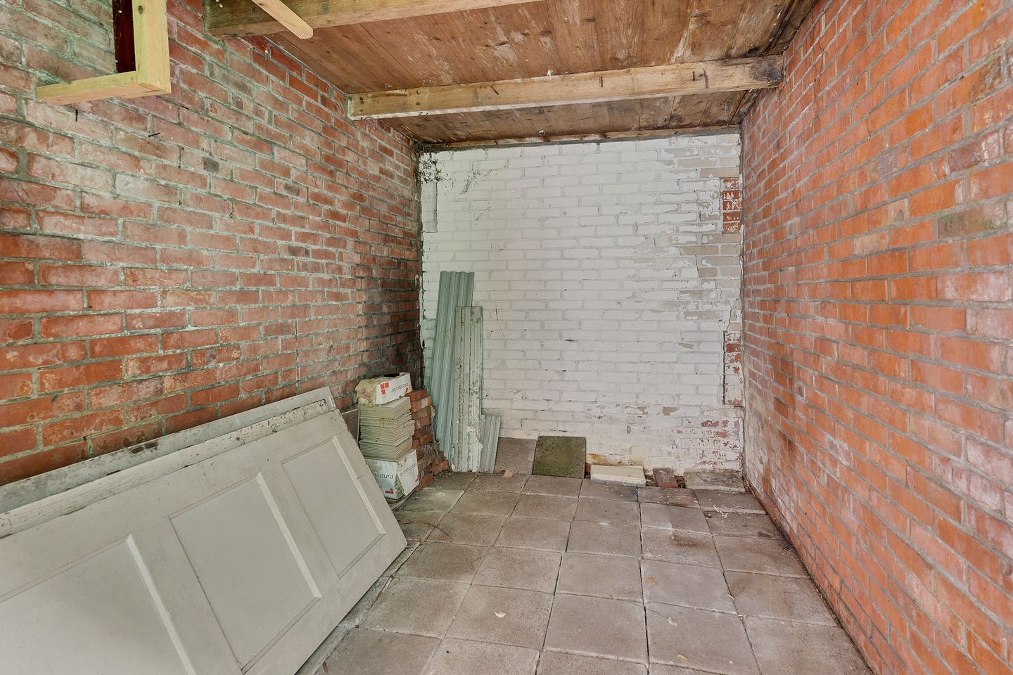 Photo 34 of Diephuisstraat 13