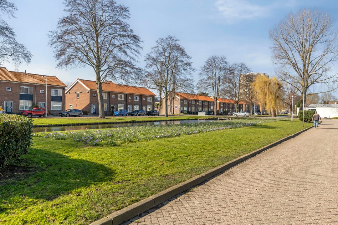 Photo 41 of Wulpstraat 11