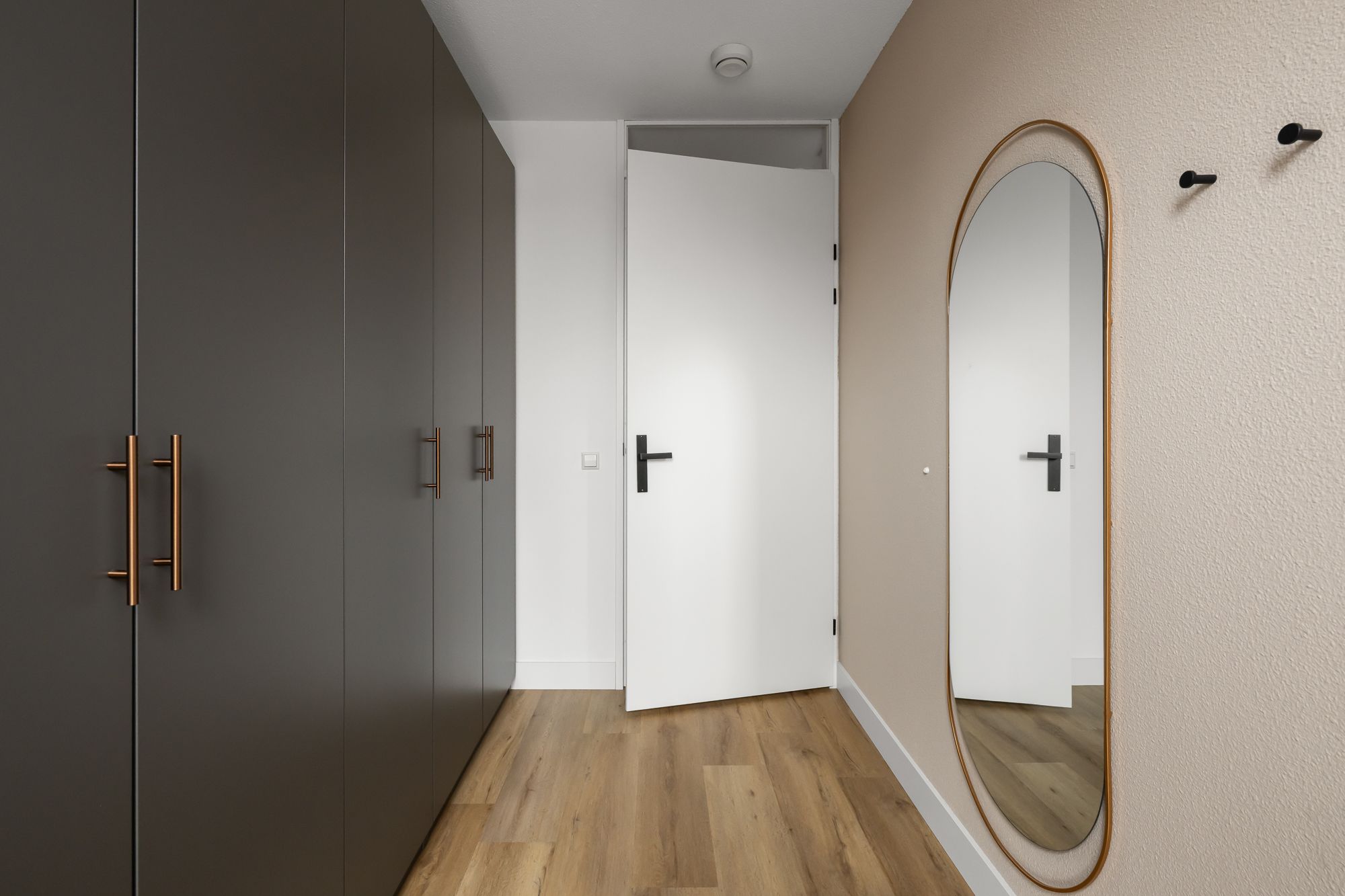 Foto 12 van Laan der Nederlanden 68-G