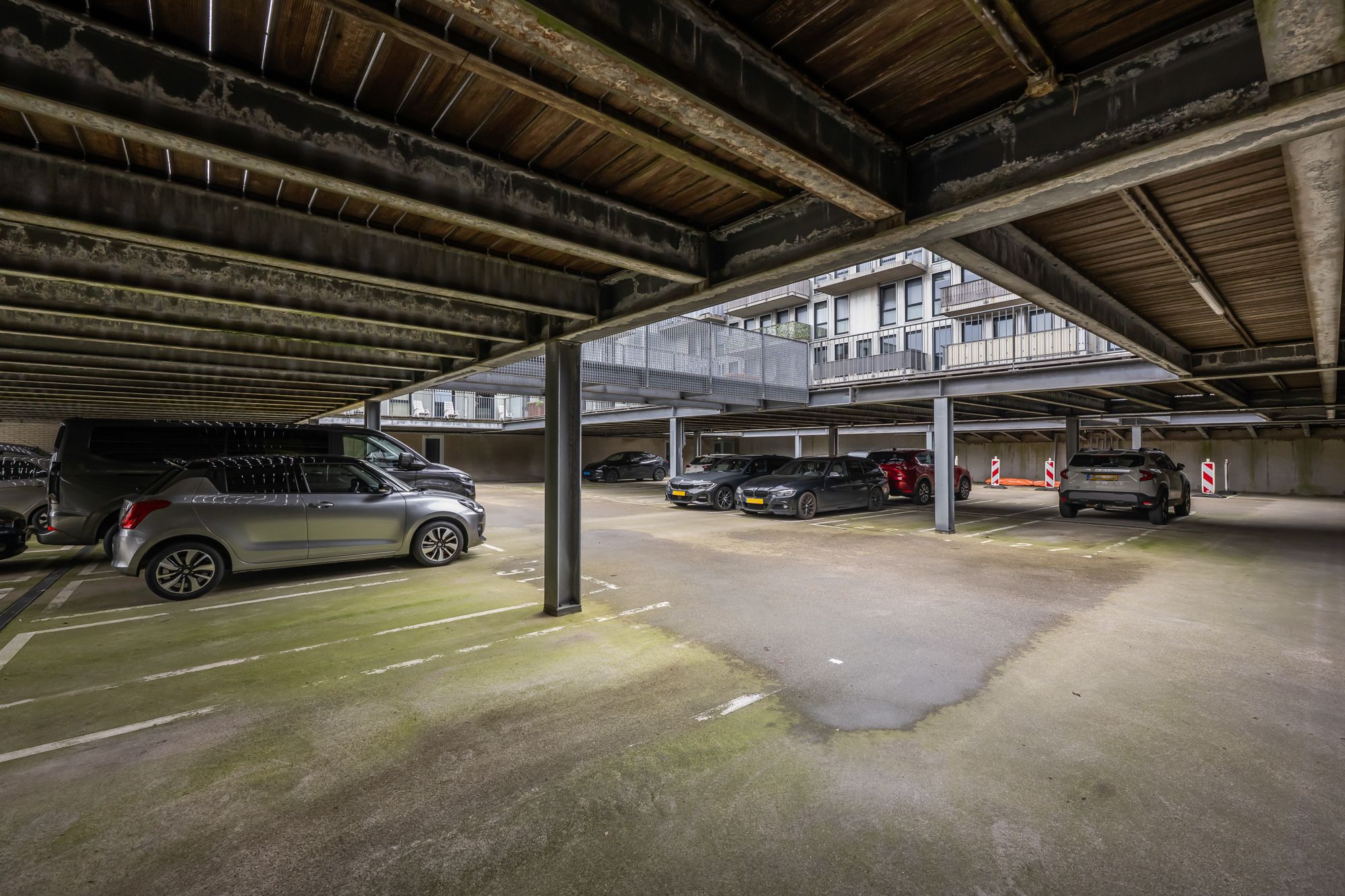 Foto 36 van Laan der Nederlanden 68-G