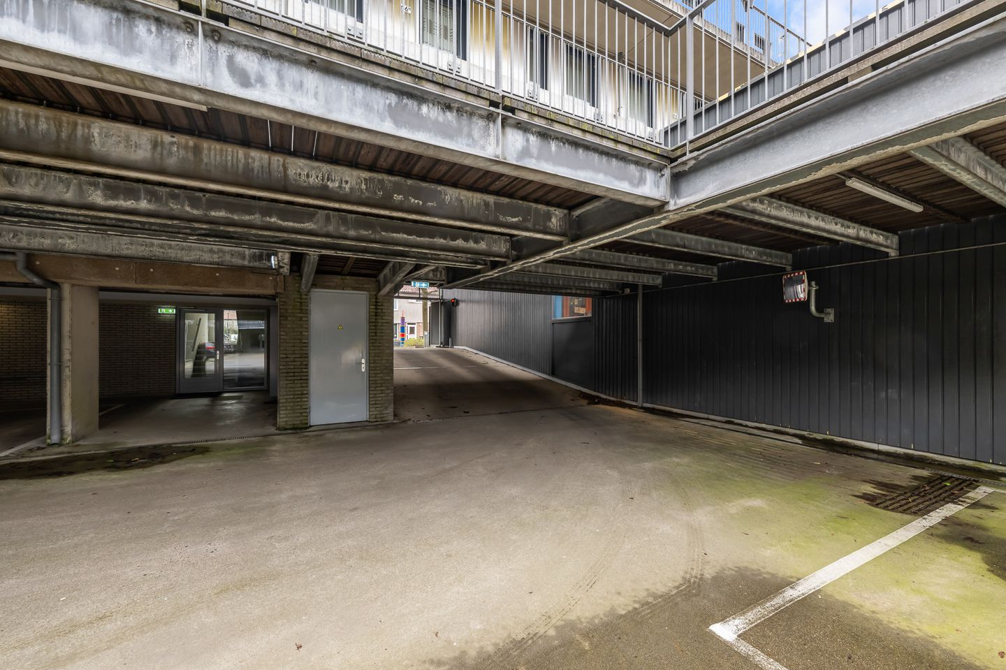 Foto 40 van Laan der Nederlanden 68-G